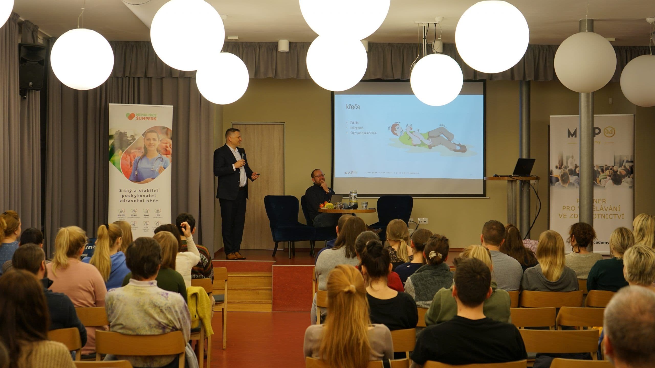 Setkání s medicínou – první pomoc v domácnosti a péče o malé pacienty